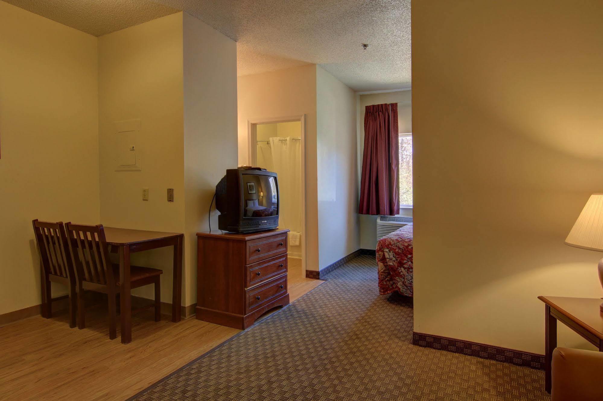 Intown Suites Extended Stay Atlanta Ga - Duluth Exteriör bild